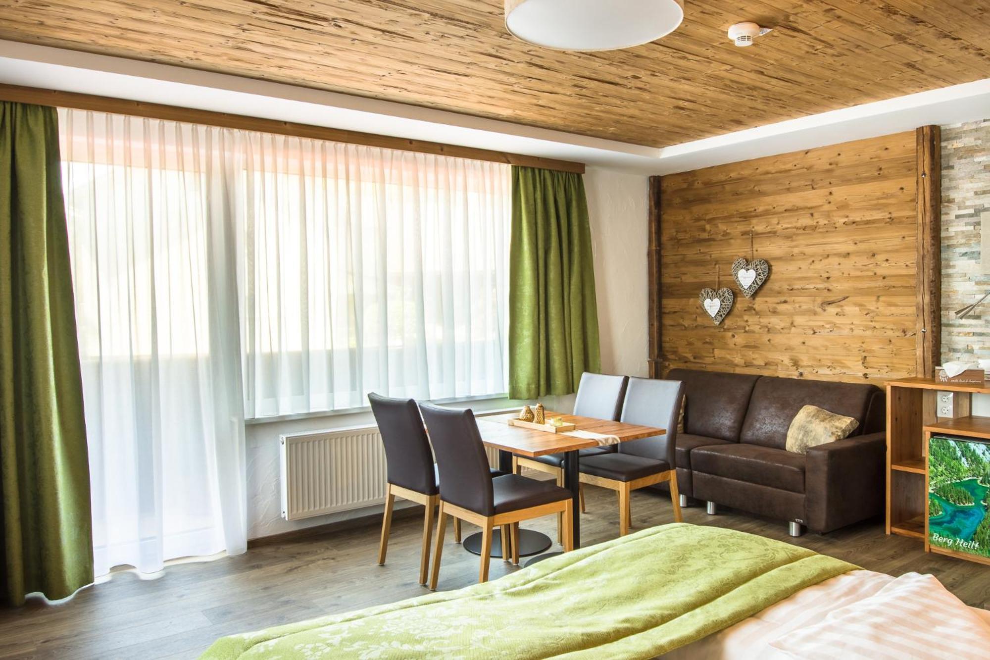 Lorenzer Schlafstubn/Haus Wanderl Sankt Lorenzen im Murztal Экстерьер фото